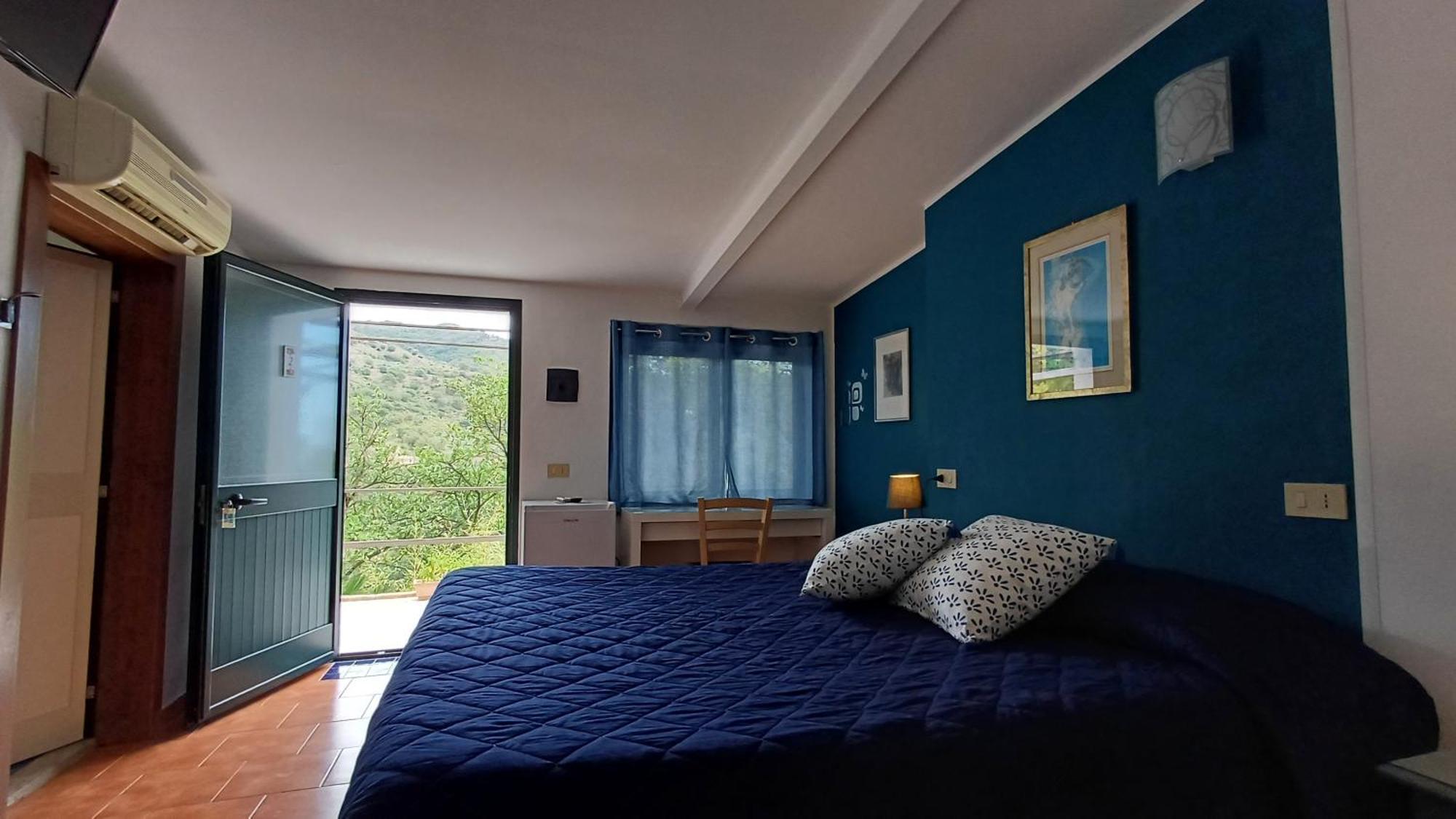 Alcantara Natura Country House Graniti Bagian luar foto